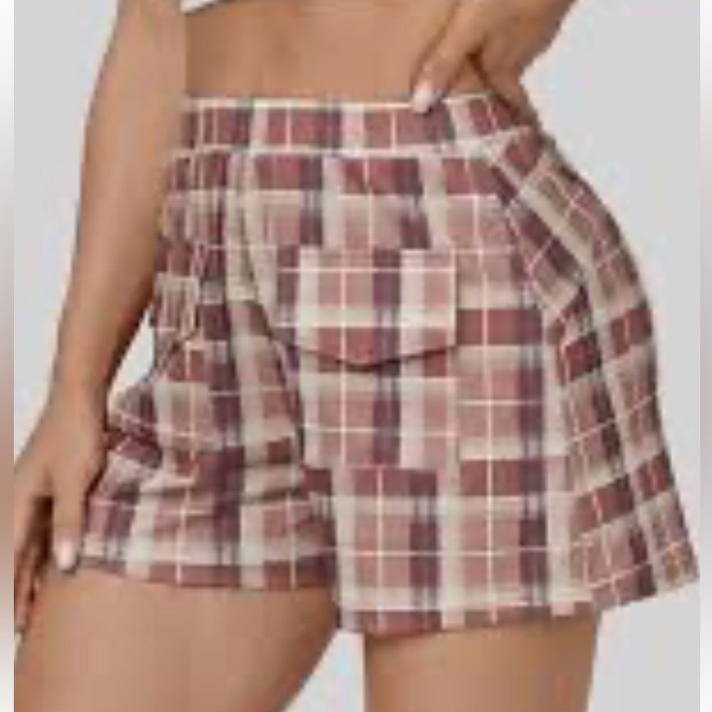 HALARA Women's Plaid Cargo Shorts in Pink and Cream XL new with tags